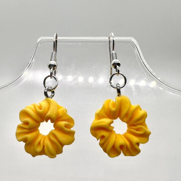 Hair Scrunchie Earrings - Pony Tail Holder Earrings - Quirky Earrings - Scrunchy - Picture 7 of 10